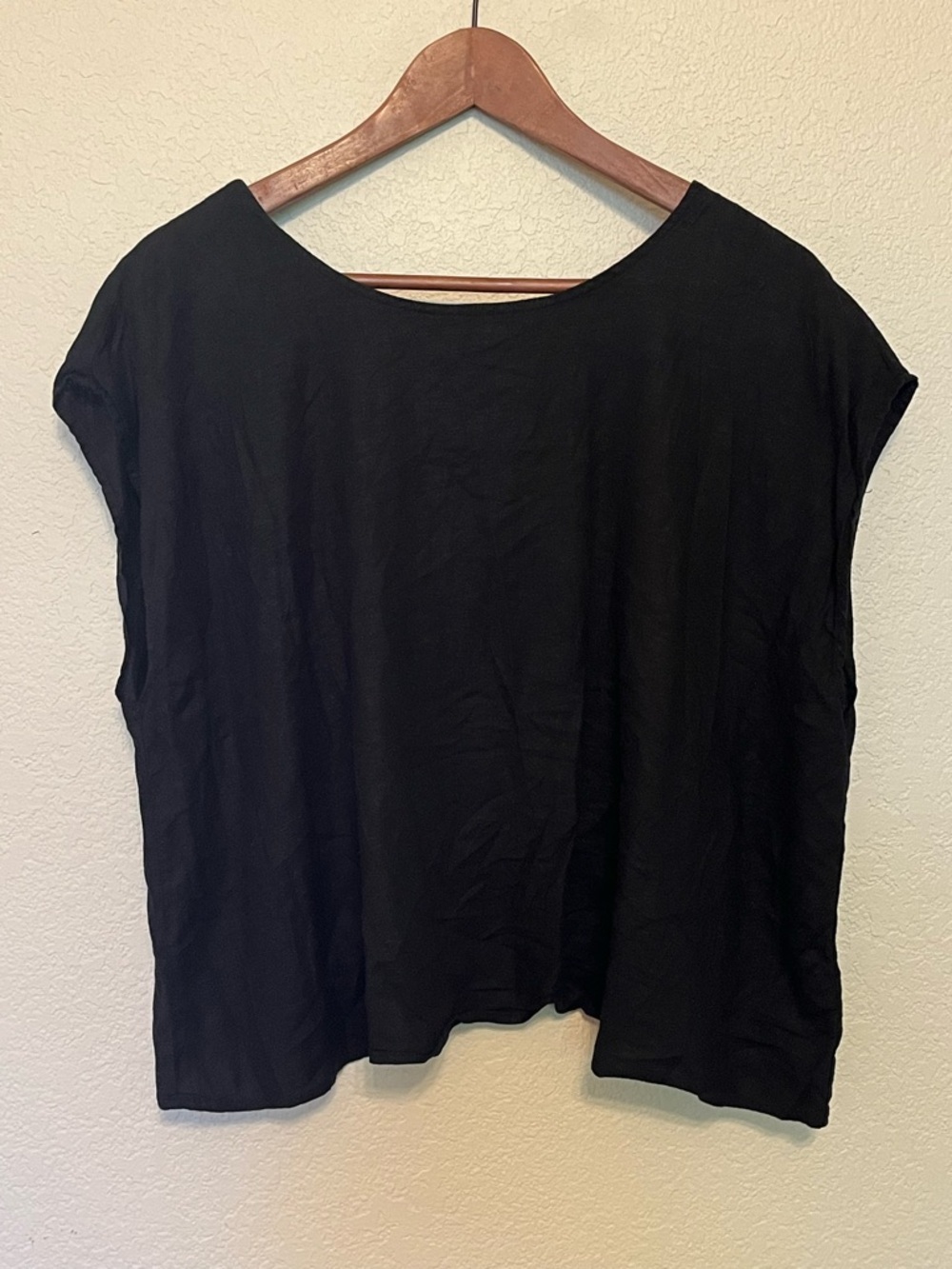Torrid Black Linen Open Back Short Sleeve Classic Black Boxy Blouse Size Large